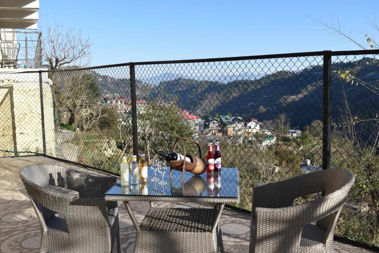 Idyllic Private Cottage W/King Bed + Mountain View Kasauli Exterior photo