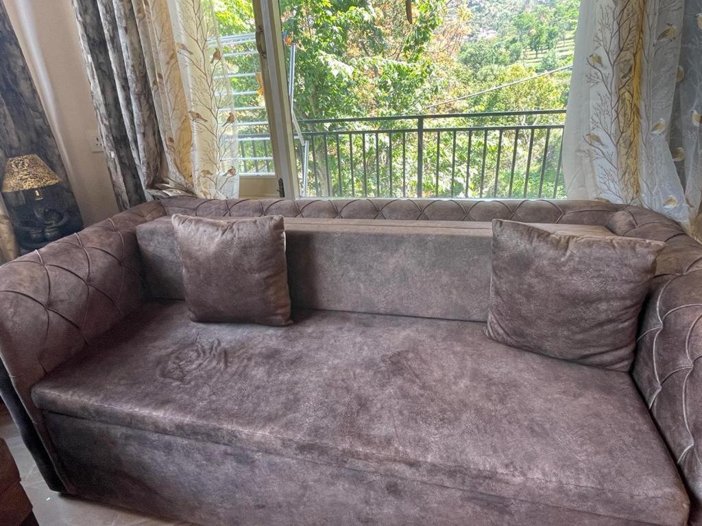 Idyllic Private Cottage W/King Bed + Mountain View Kasauli Exterior photo