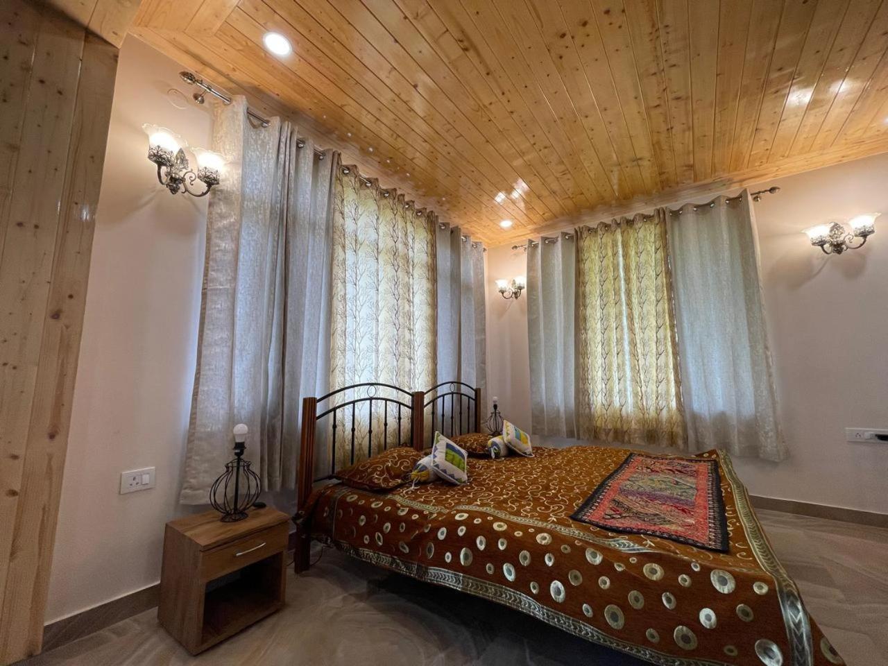 Idyllic Private Cottage W/King Bed + Mountain View Kasauli Exterior photo